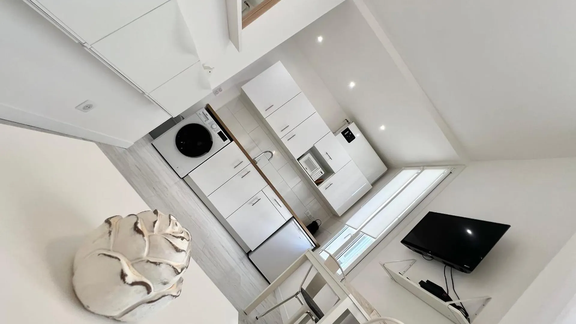 Juan Les Pins Pinede Sector - Apartment 4 People France