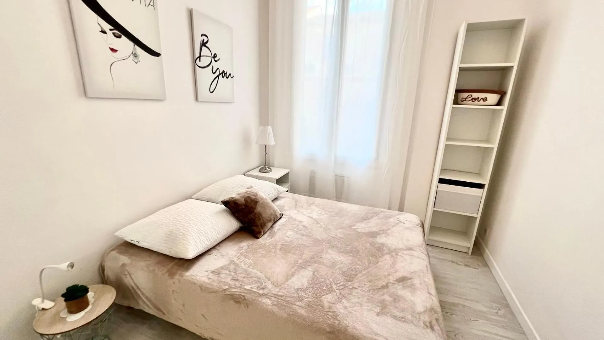 Juan Les Pins Pinede Sector - Apartment 4 People Juan-les-Pins