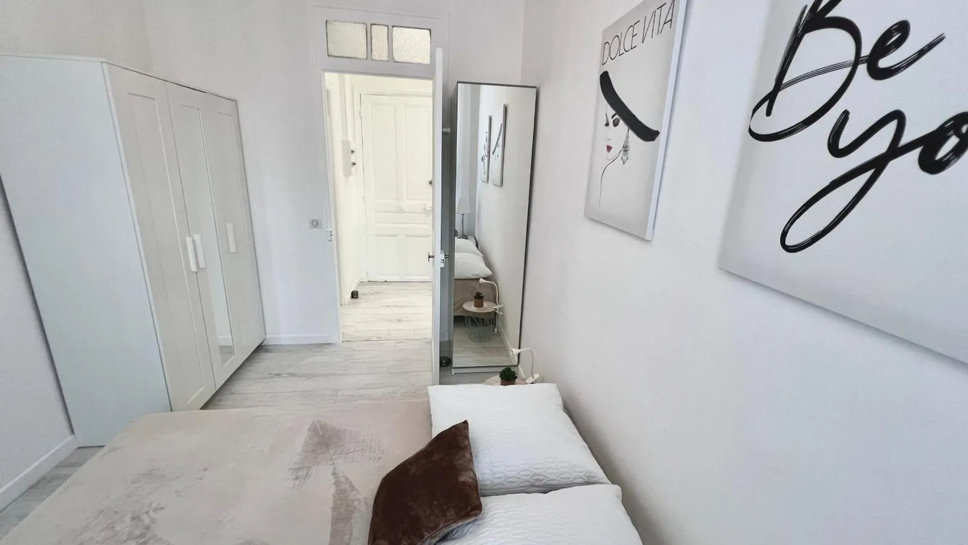 Juan Les Pins Pinede Sector - Apartment 4 People 0*, Juan-les-Pins France